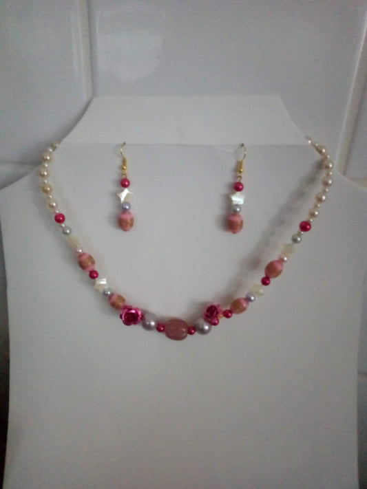 Necklace and earrings set (Pink, with pink roses, pearls and mother of pearl star beads)