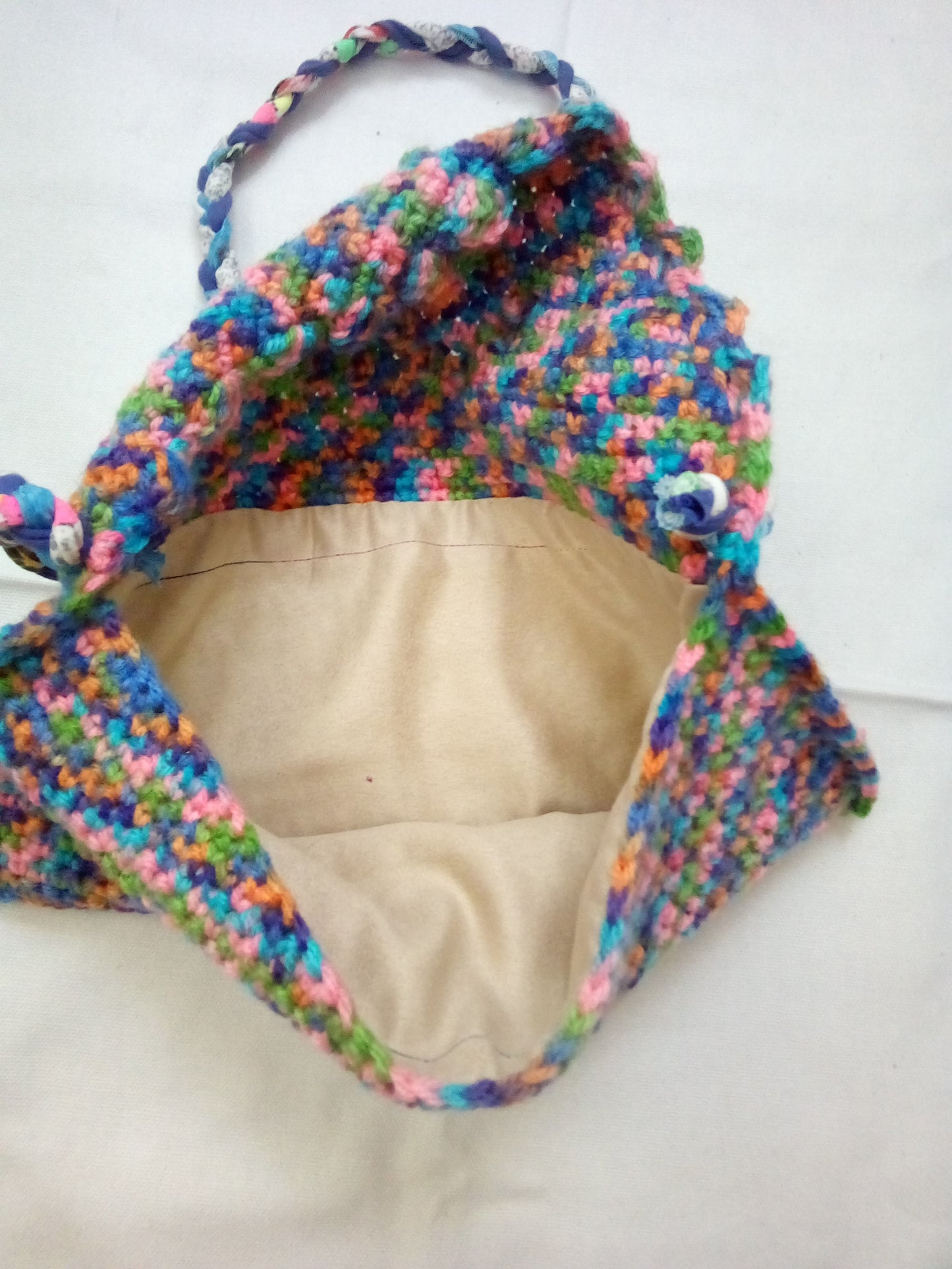 Crochet handbag, multicolour with heart design